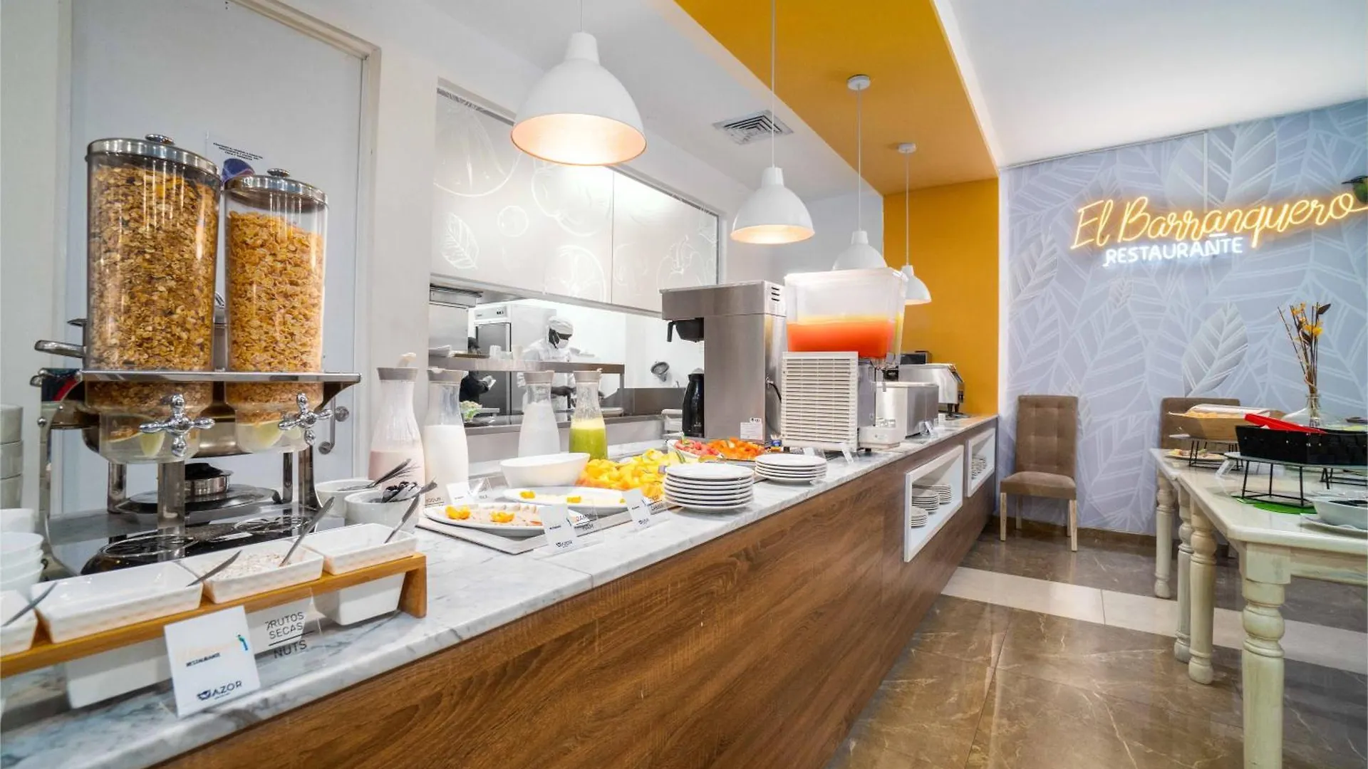 Azor Hotel Cali Versalles