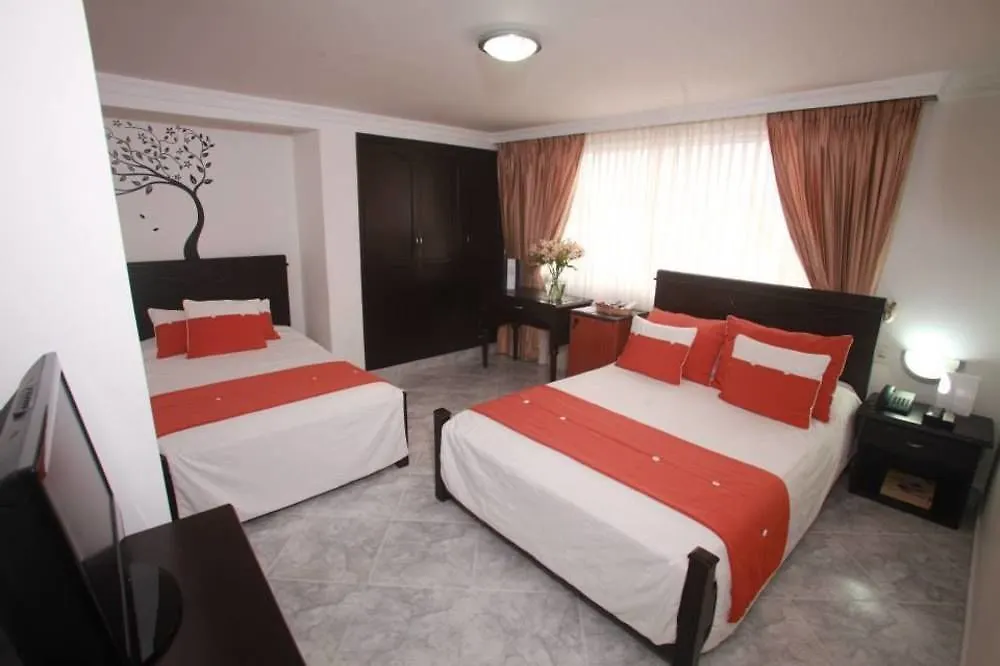 Azor Hotel Cali Versalles 4*,