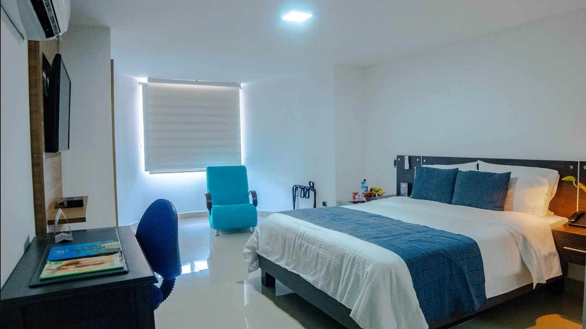 Azor Hotel Cali Versalles