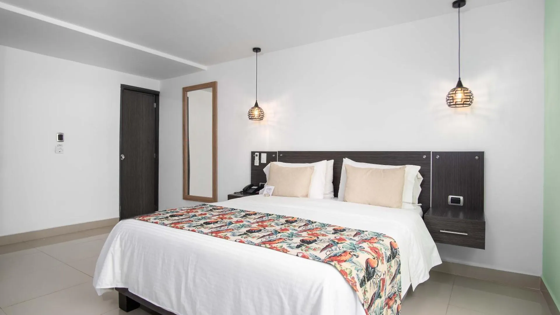 Azor Hotel Cali Versalles